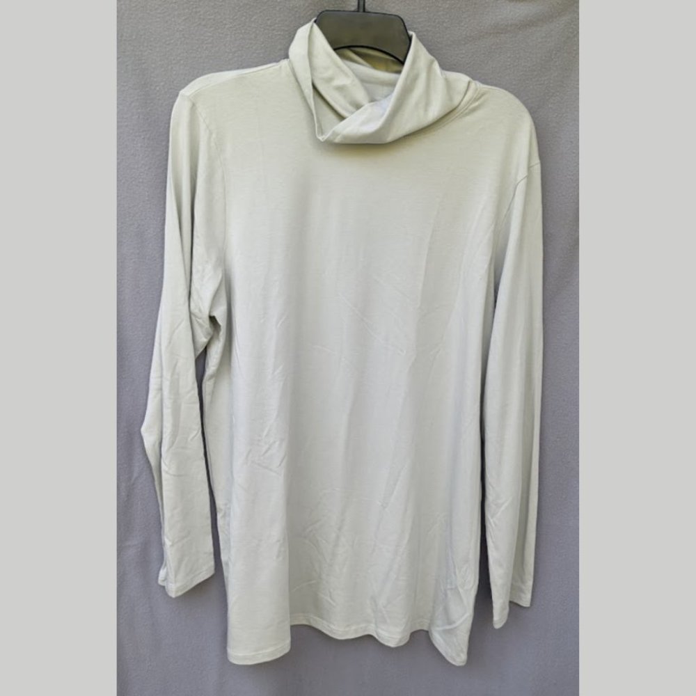 NWT Universal Standard Jersey Turtleneck Mineral Grey Size Medium (18-20)